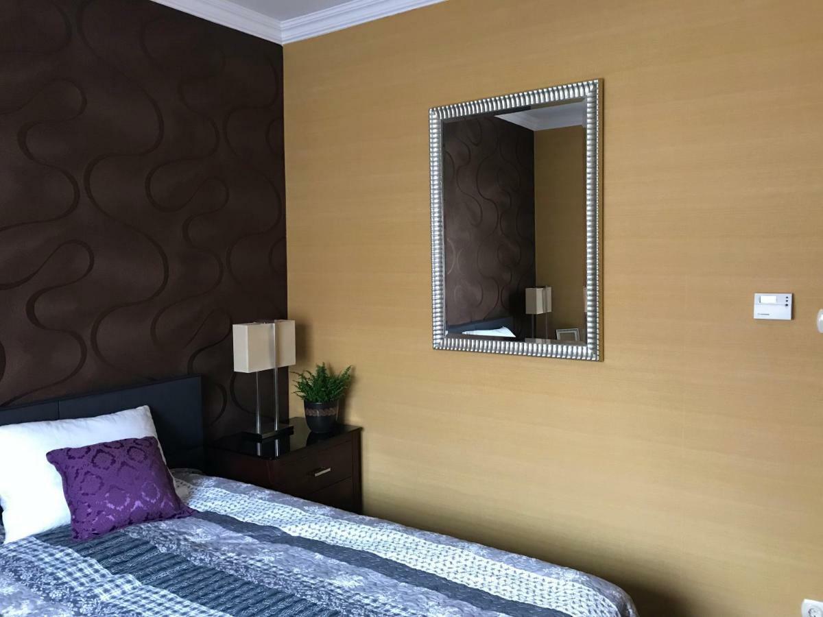 Eden Apartman Algyo Ngoại thất bức ảnh